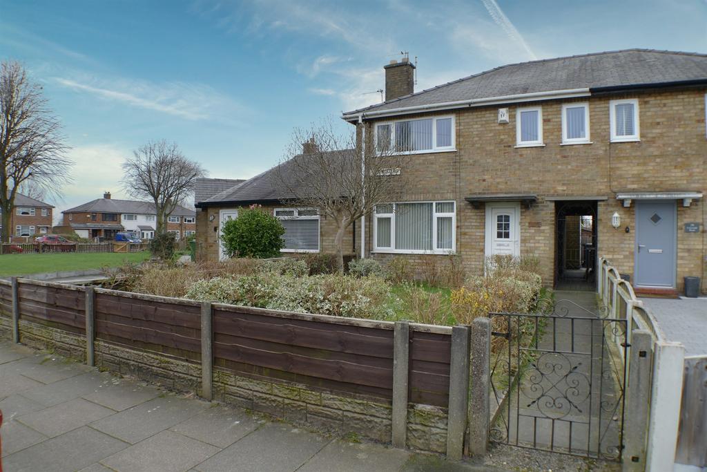 Orford, Warrington WA2 3 bed townhouse for sale £129,950