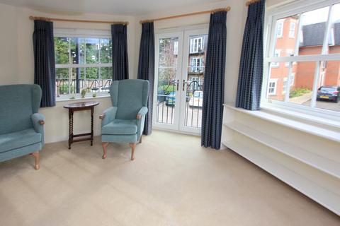 2 bedroom apartment for sale, Robert Ellis Court, St Martins Road, Knebworth, Hertfordshire, SG3