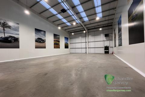 Industrial unit to rent, Chesham HP5