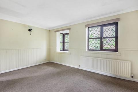 1 bedroom maisonette to rent - Anton Way,  Aylesbury,  HP21