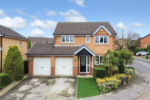 4 bedroom detached house for sale - AIREDALE HEIGHTS, WAKEFIELD, WEST YORKSHIRE, WF2