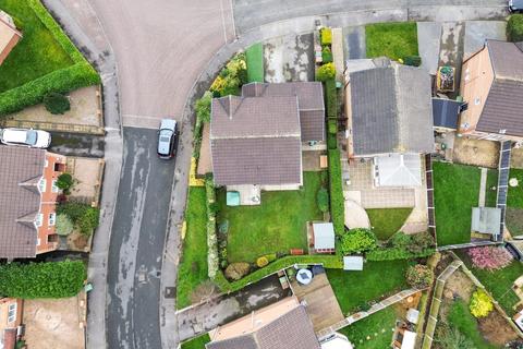 2 Airedale Heights, Wakefield, WF2 8YF