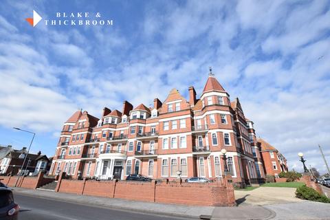 2 bedroom apartment for sale, The Grand, Marine Parade East, Clacton-on-Sea