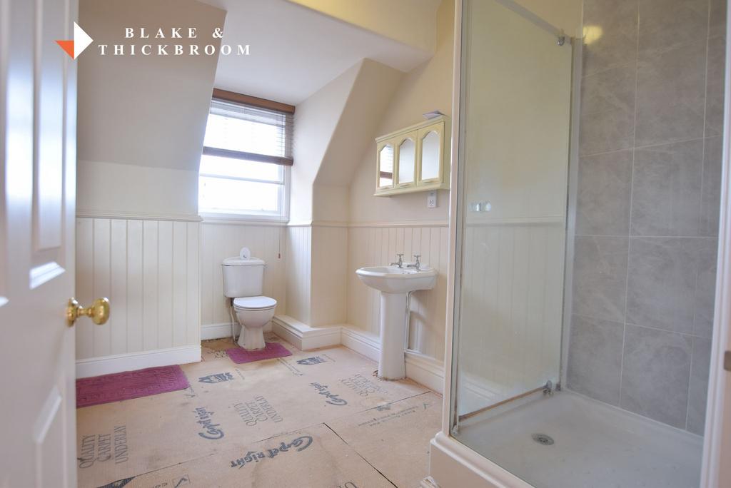 Ensuite shower room