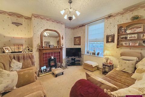 3 bedroom terraced house for sale - 7 Victoria Road, Prestatyn, Denbighshire LL19 7SW