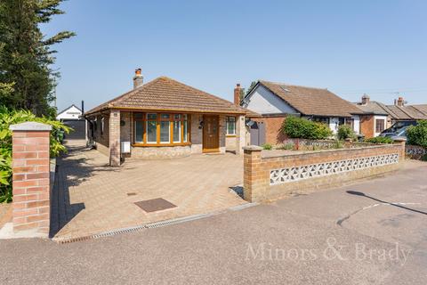 3 bedroom detached bungalow for sale, Green Lane, Bradwell