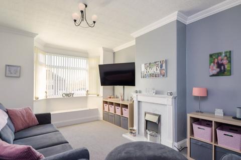 4 bedroom terraced house for sale - Westfield Place, Acomb, York, YO24