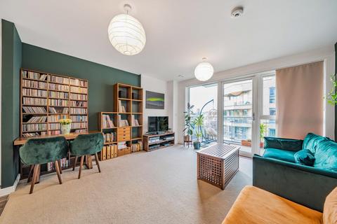 2 bedroom flat for sale, Loughborough Park, Brixton