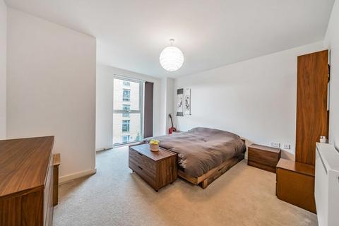 2 bedroom flat for sale, Loughborough Park, Brixton