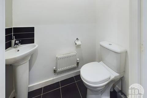 33 Hollington Road, Alvechurch, Birmingham, B48 7LQ