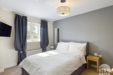 33 Hollington Road, Alvechurch, Birmingham, B48 7LQ
