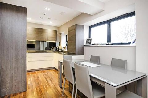 1 bedroom apartment for sale, Madoc Close, London, NW2