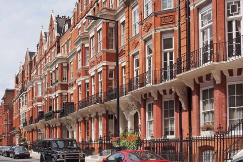 4 bedroom terraced house to rent - Mayfair, London W1K