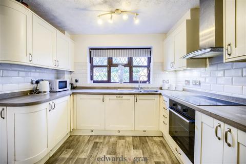 3 bedroom detached house for sale - Wheatley Grange, Coleshill, B46 3LZ