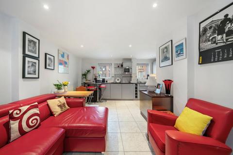 1 bedroom flat for sale, Goswell Road, London, EC1V