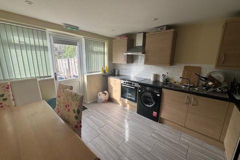 1 bedroom in a house share to rent, Peartree Bridge, Milton Keynes MK6