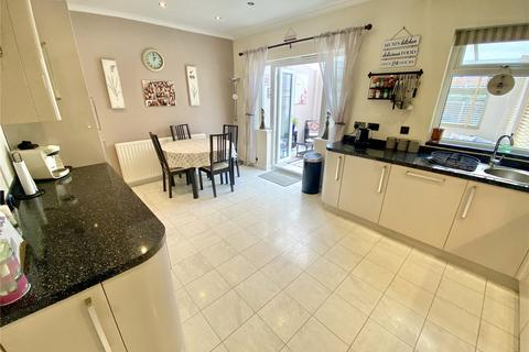 15 Wellington Avenue, Sidcup, DA15 9HG