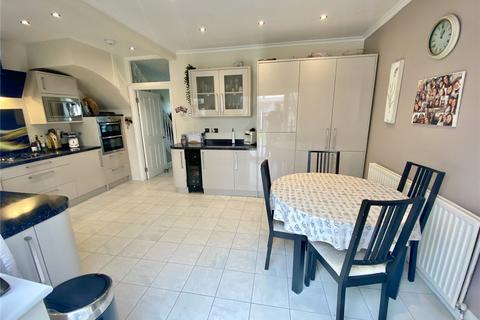 15 Wellington Avenue, Sidcup, DA15 9HG