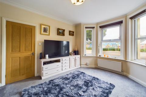 3 bedroom detached house for sale, Cranleigh Road, Southbourne, Bournemouth, Dorset, BH6
