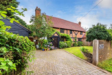 4 bedroom detached house for sale, Jacobs Well, Guildford GU4
