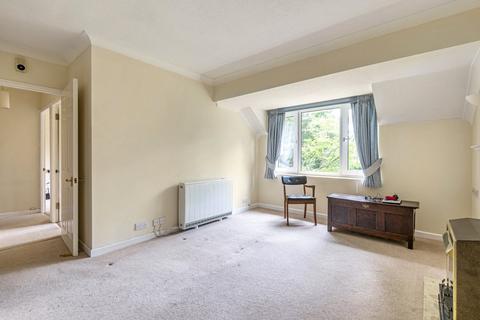 2 bedroom retirement property for sale, West Court, Burpham GU4