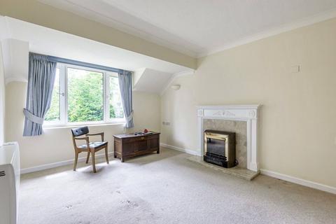 undefined, West Court, Burpham GU4