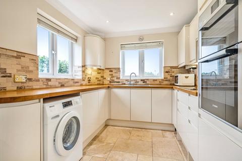 1, Abbots House Burpham Lane, Guildford, GU4 7LP