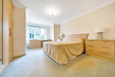 1, Abbots House Burpham Lane, Guildford, GU4 7LP