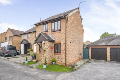 4 bedroom end of terrace house for sale, Whipley Close, Guildford GU4