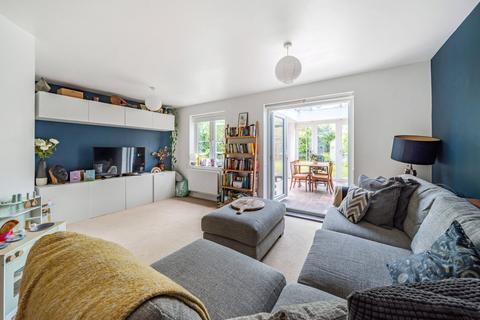 51 Brookside, Jacobs Well, Guildford, GU4 7NS