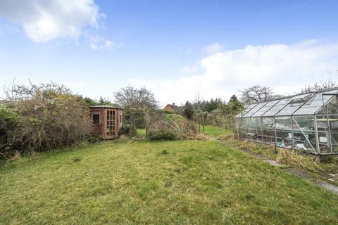 6 Coltsfoot Drive, Guildford, GU1 1YH