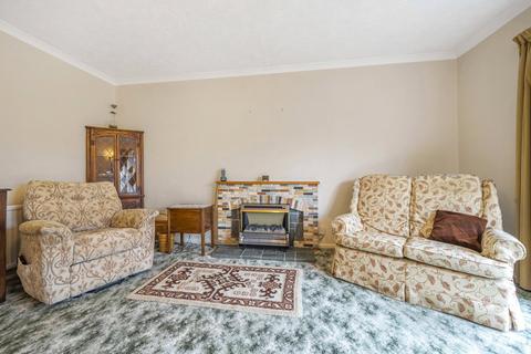 6 Coltsfoot Drive, Guildford, GU1 1YH
