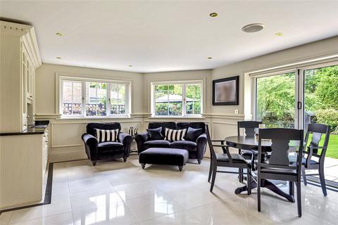 27 Tudor Close, Grayshott, Hindhead, GU26 6HP