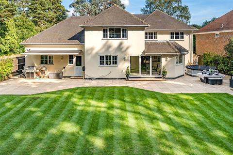 27 Tudor Close, Grayshott, Hindhead, GU26 6HP