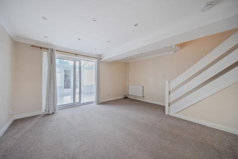 93 Birch Road, Headley Down, Bordon, GU35 8BN