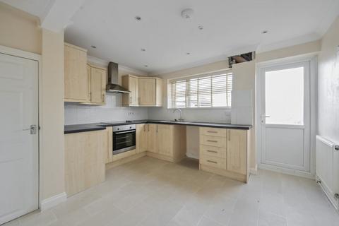 93 Birch Road, Headley Down, Bordon, GU35 8BN
