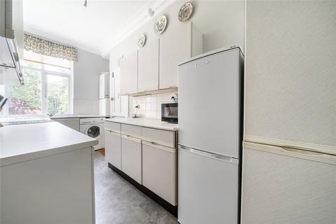 Flat 3, Wheelside Tower Road, Hindhead, GU26 6SN