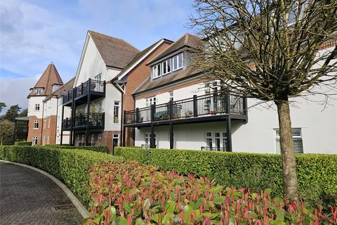 2 Beacon Crescent, Hindhead, GU26 6UG