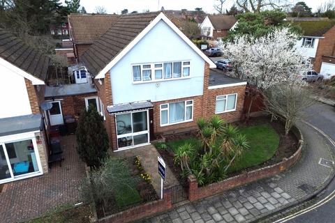 4 bedroom detached house for sale, Naseby Close, Isleworth, TW7 4JQ