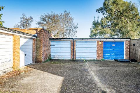 7 Beckett Walk, Beckenham, BR3 1JH