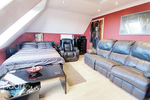 2 bedroom apartment for sale - Widford Road, Chelmsford