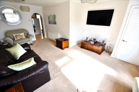 3 bedroom end of terrace house for sale, Cranleigh Road, Feltham, Middlesex, TW13