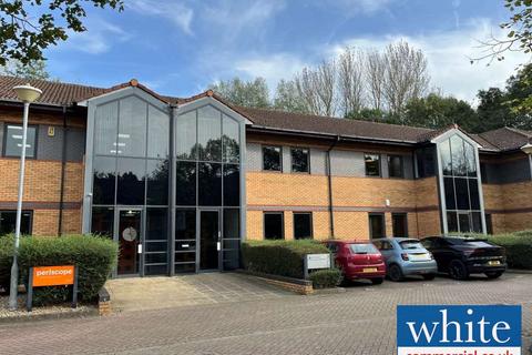 Office for sale, Unit 3 Somerville Court, Banbury Business Park, Banbury, OX17 3SN