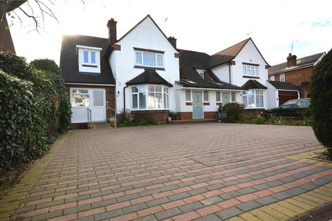 14 Capron Road, Luton, LU4 9BU
