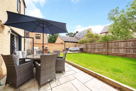 8 Bronte Close, Northampton, NN5 4WG