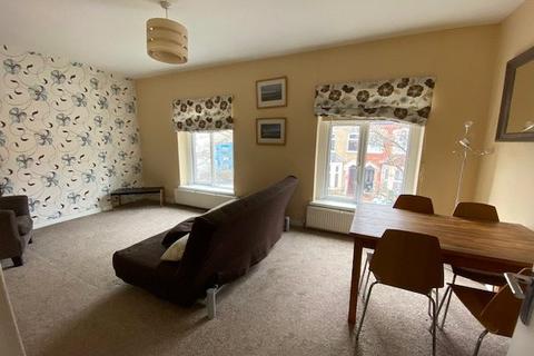 2 bedroom end of terrace house for sale - Pomeroy Street, Cardiff Bay, Cardiff, CF10