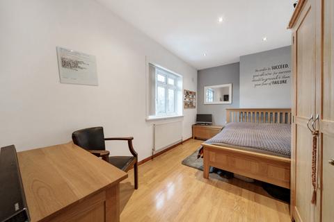138 Brookehowse Road, London, SE6 3TW