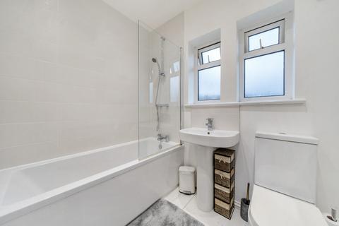 138 Brookehowse Road, London, SE6 3TW