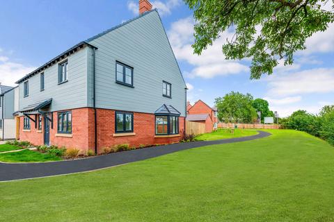 4 bedroom detached house for sale, Bosbury, Ledbury, Herefordshire