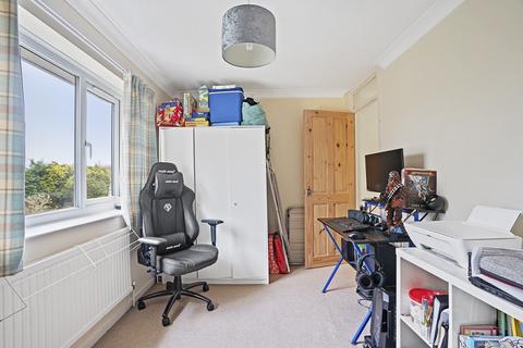 5 Fry Close, Hamble, Southampton, SO31 4PF